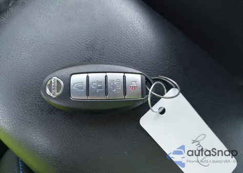 2016 Nissan Sentra Sr z USA, uszkodzony, nr VIN 3N1AB7AP9GY286002